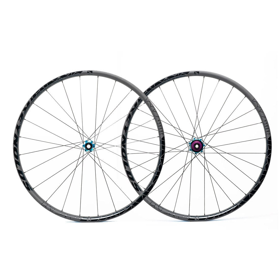 Reynolds Blacklabel 309/289R Boost Wheelset Turquoise