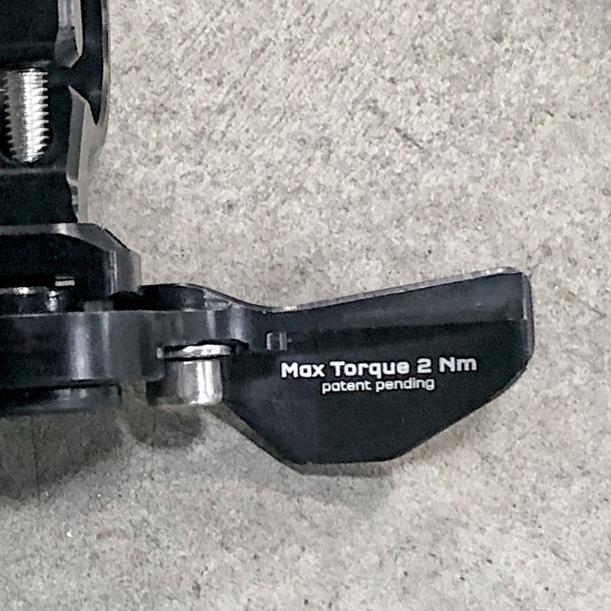 Wolf Tooth ReMote Light Action Black