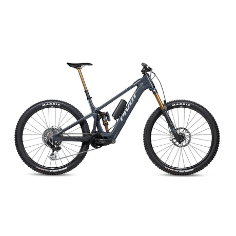 Pivot Shuttle SL/AM Team XX Eagle Transmission Bike w/Range Extender
