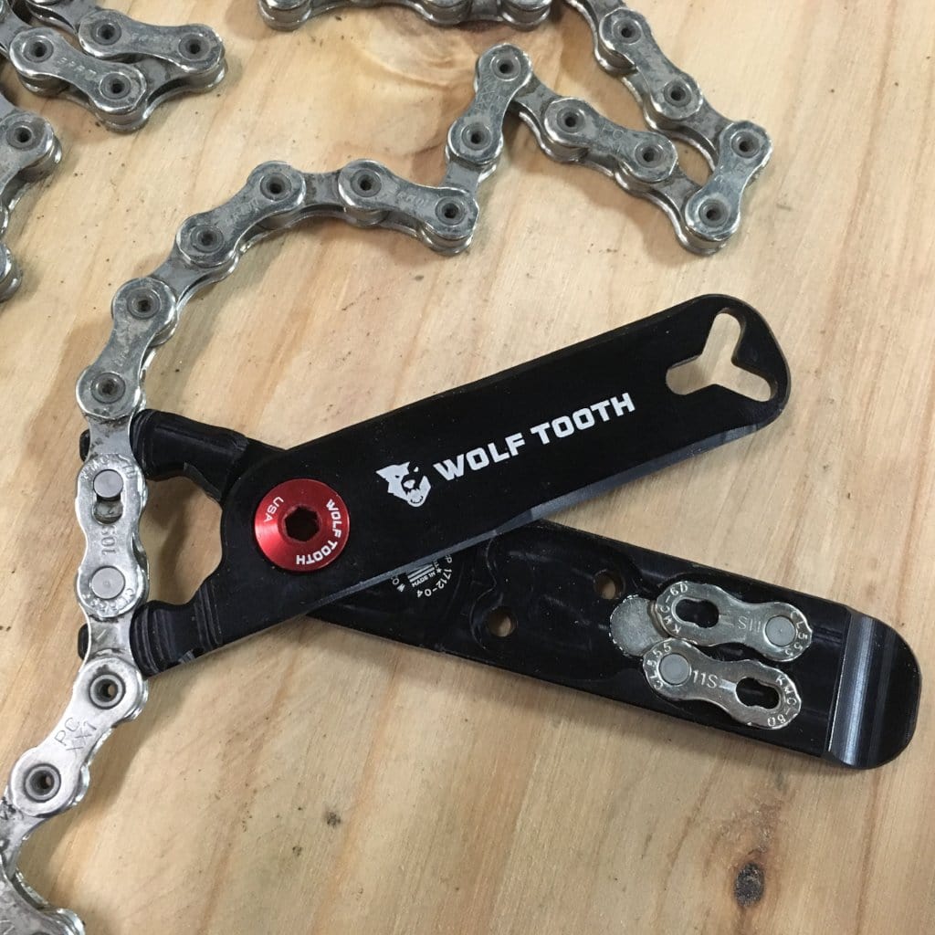 Wolf Tooth Pack Pliers - Master Link Combo Pliers Black